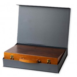 SIGNATURE BACKGAMMON