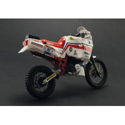 MODELO 1:9 YAMAHA TENERE 660cc 1986