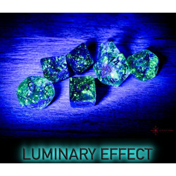 SET DE 7 DADOS NEBULA OCEANIC C/ BLANCO BRILLANTE