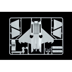 MODELO 1:72 F-22 RAPTOR