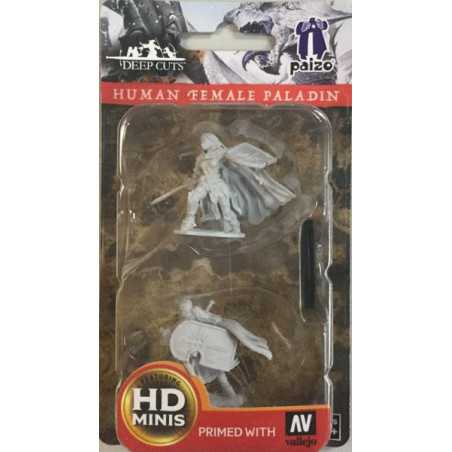 MINIATURAS PATHFINDER: HUMAN FEMALE PALADIN